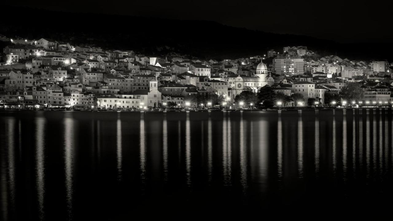 Studio Apartman Max Center Of The Old Town Free Parking Beautiful View Šibenik Exteriér fotografie